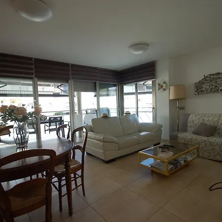 Апартаменты Lets Holidays Near Tossa