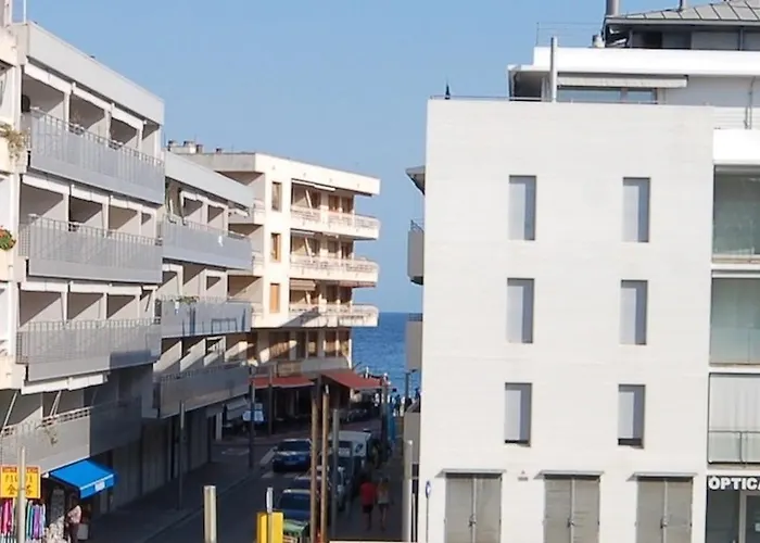 Lets Holidays Near Tossa アパート トッサ・デ・マール